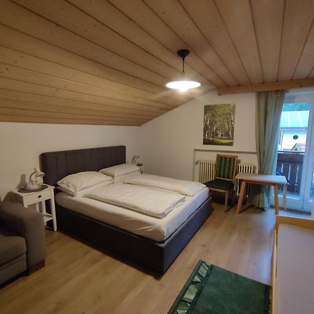 Garni Hattlerhof B&B Brunico Luaran gambar