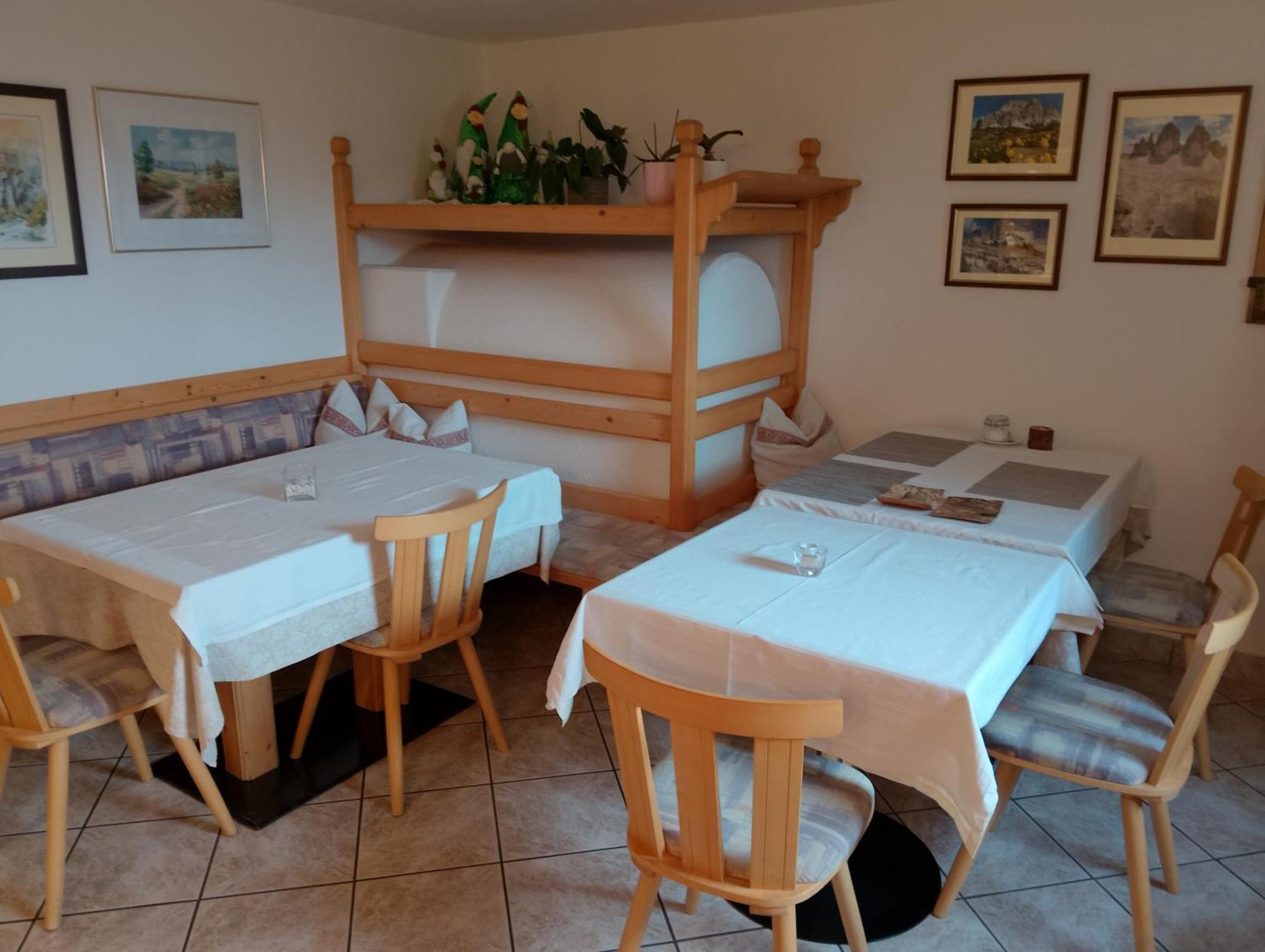 Garni Hattlerhof B&B Brunico Luaran gambar