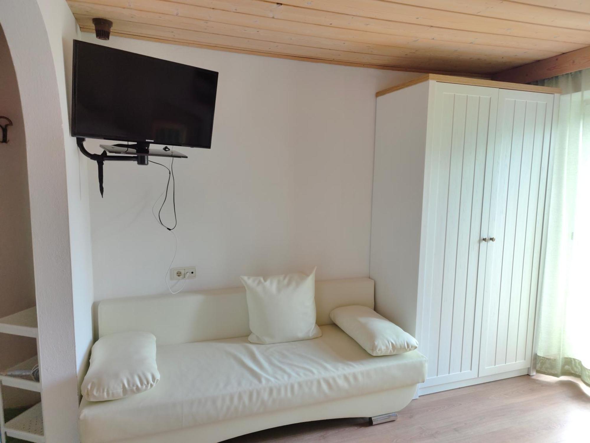 Garni Hattlerhof B&B Brunico Luaran gambar