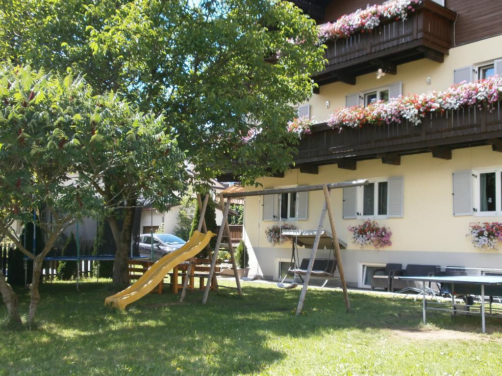 Garni Hattlerhof B&B Brunico Luaran gambar