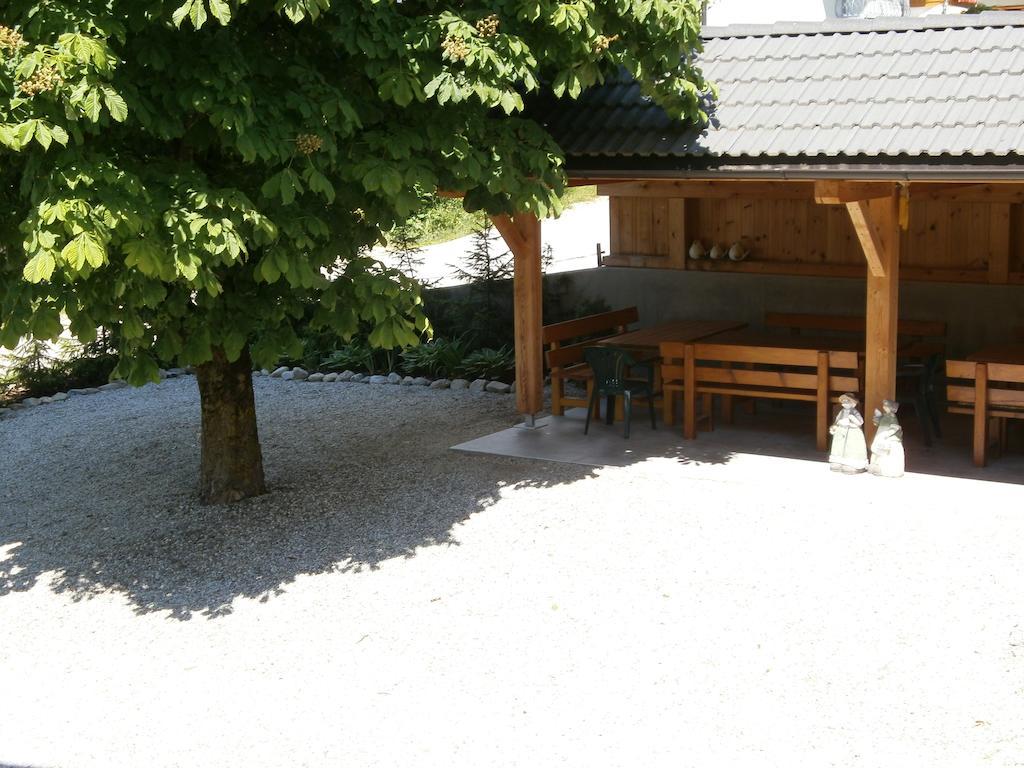Garni Hattlerhof B&B Brunico Luaran gambar
