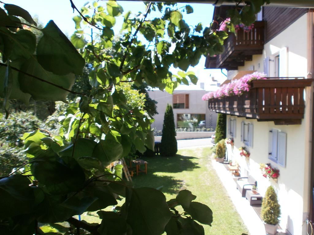 Garni Hattlerhof B&B Brunico Luaran gambar